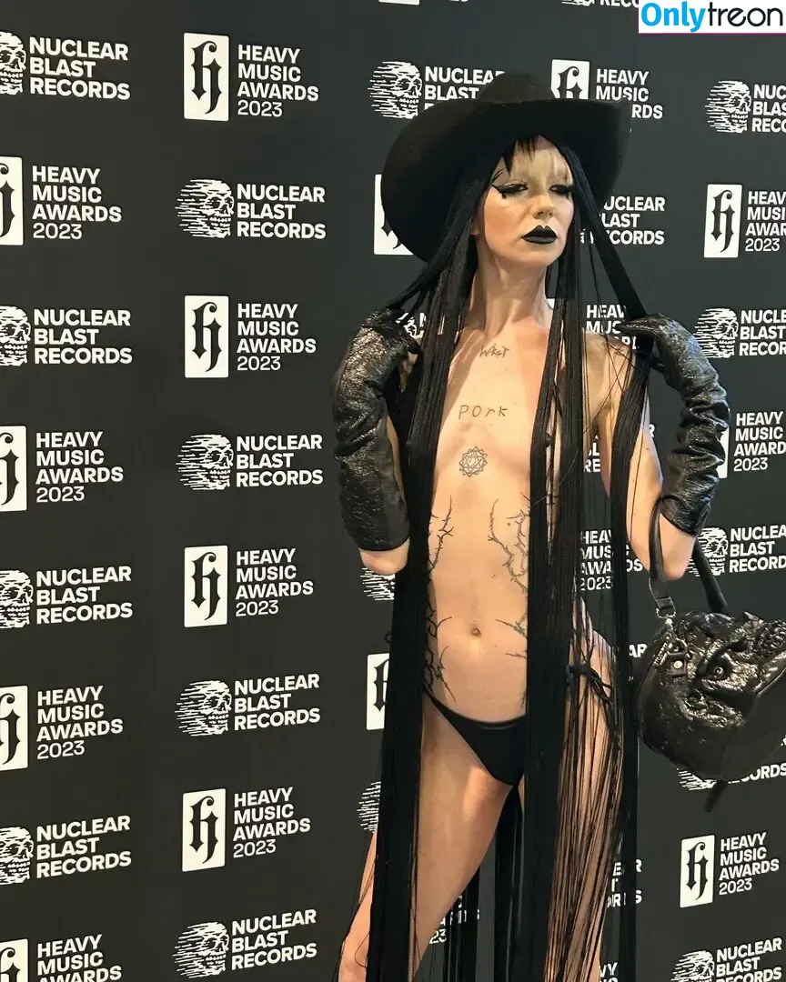 Bambi Thug nude photo #0007 (bambiethug / cocostrokes1)