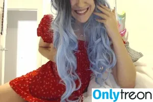 bambibluehairfree / bambiblueee nude photo #0017