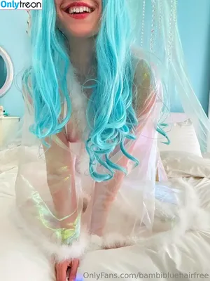 bambibluehairfree / bambiblueee nude photo #0168