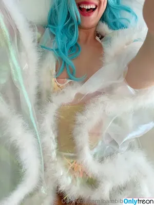bambibluehairfree / bambiblueee nude photo #0170