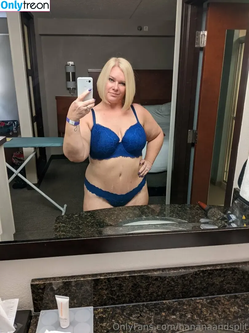 bananaandsplit nude photo #0094 (bananasplit17_)