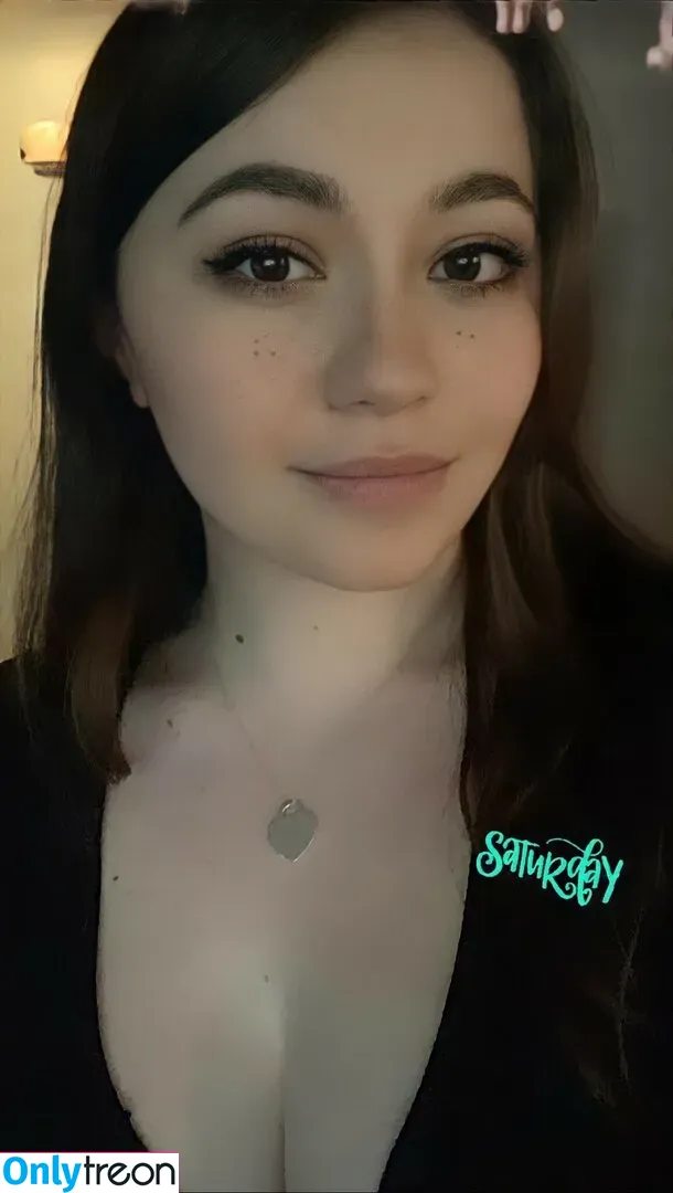 Bananabrea nude photo #0005 (bananabreaa)