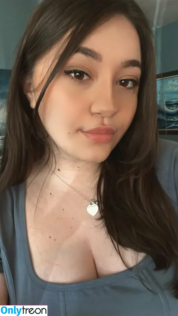 Bananabrea nude photo #0037 (bananabreaa)