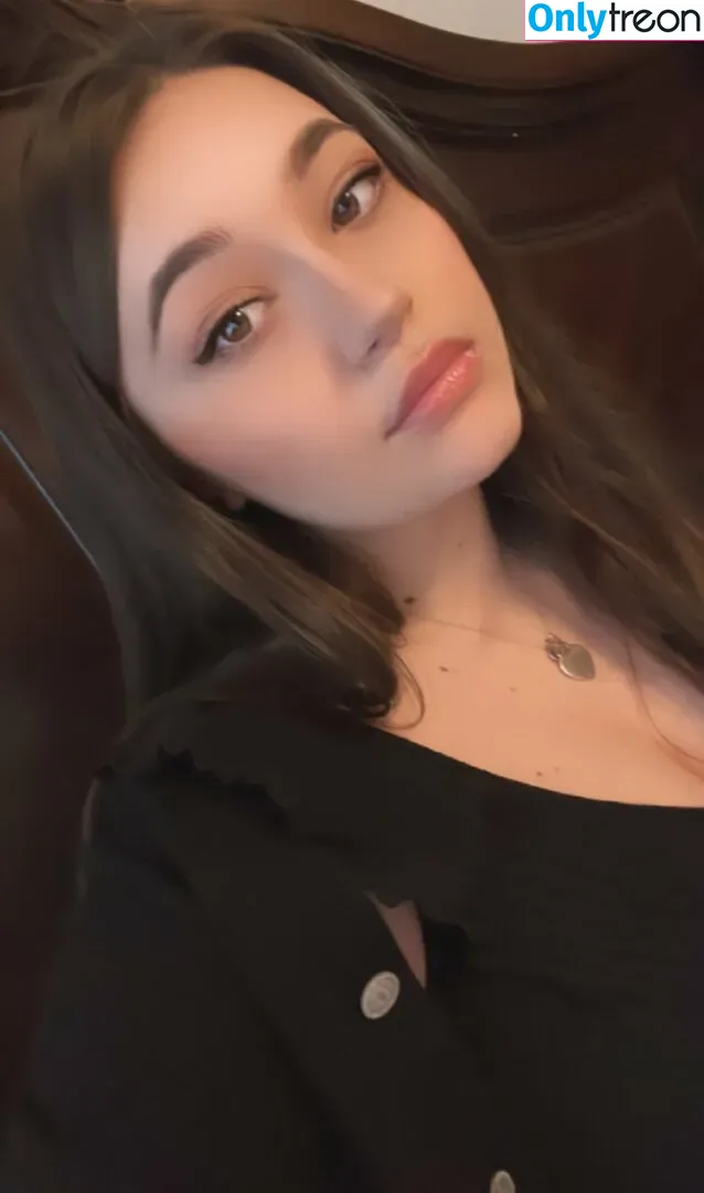 Bananabrea nude photo #0040 (bananabreaa)