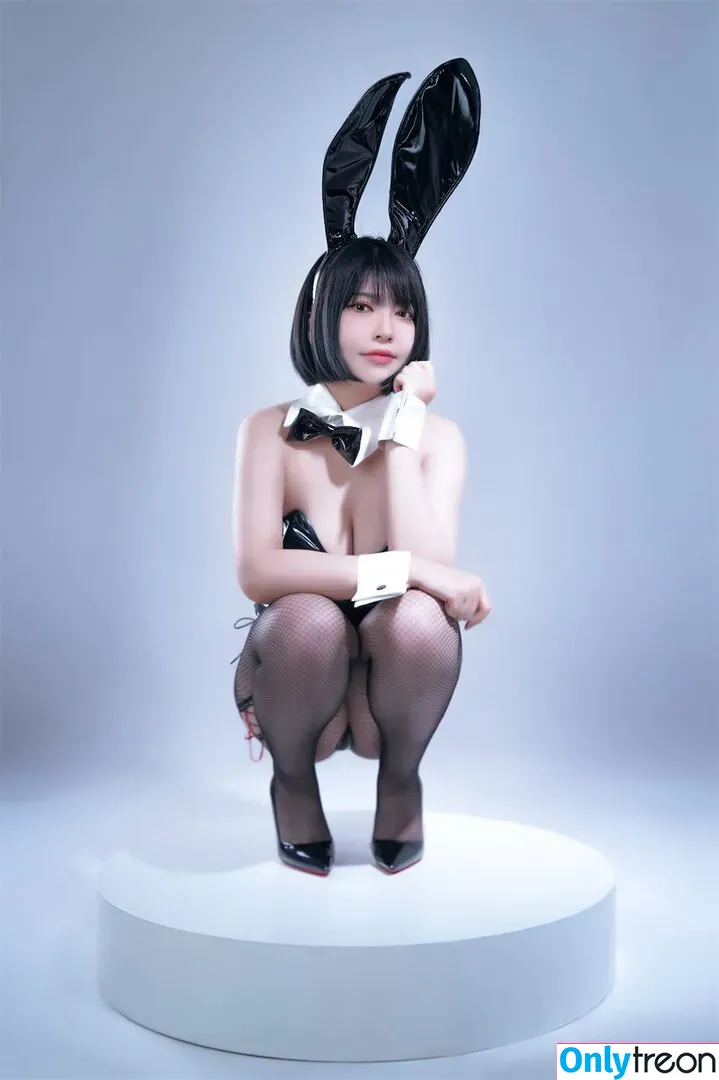 Banbanko nude photo #0406 (BANBANKO_ / 半半子)