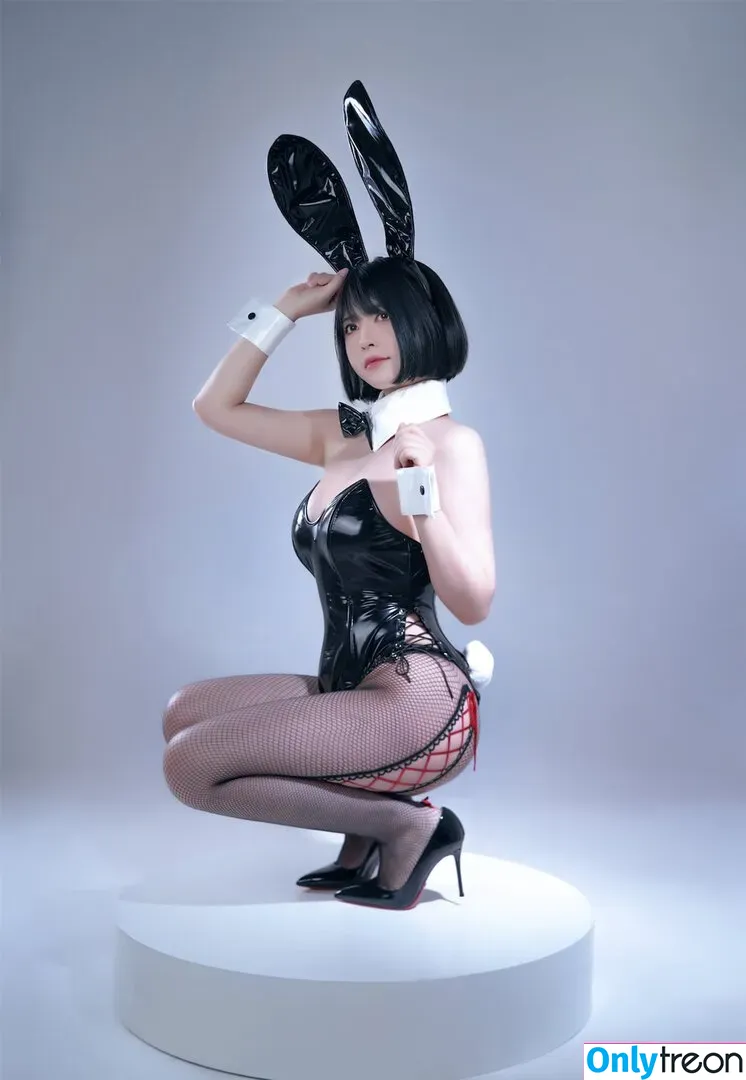 Banbanko nude photo #0407 (BANBANKO_ / 半半子)