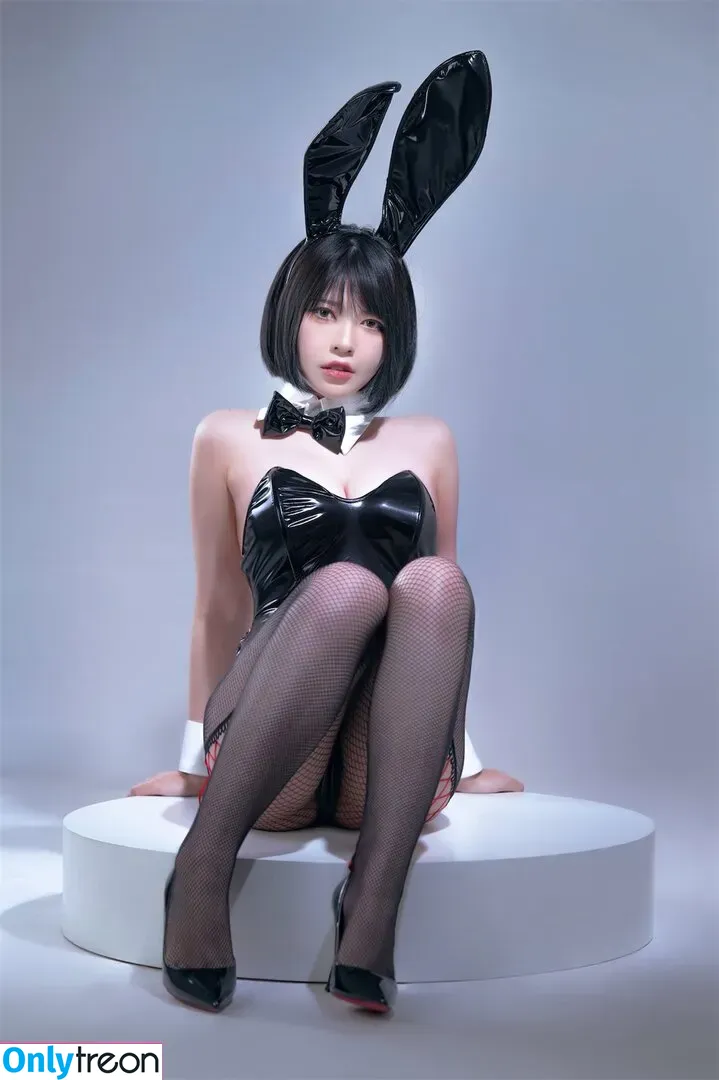 Banbanko nude photo #0425 (BANBANKO_ / 半半子)
