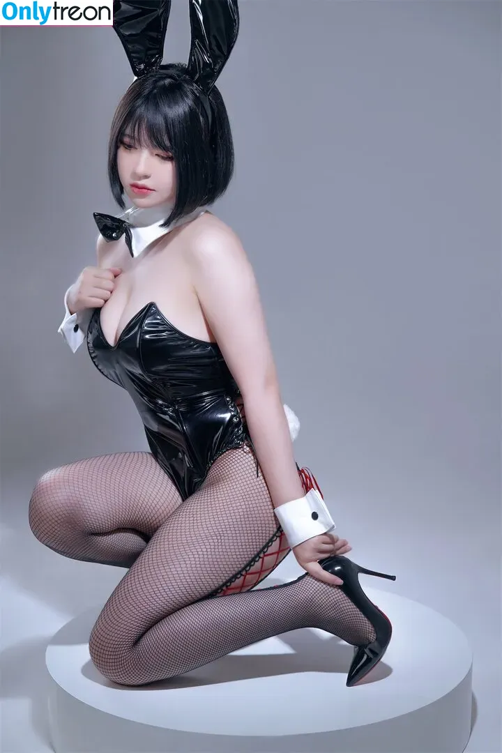 Banbanko nude photo #0433 (BANBANKO_ / 半半子)