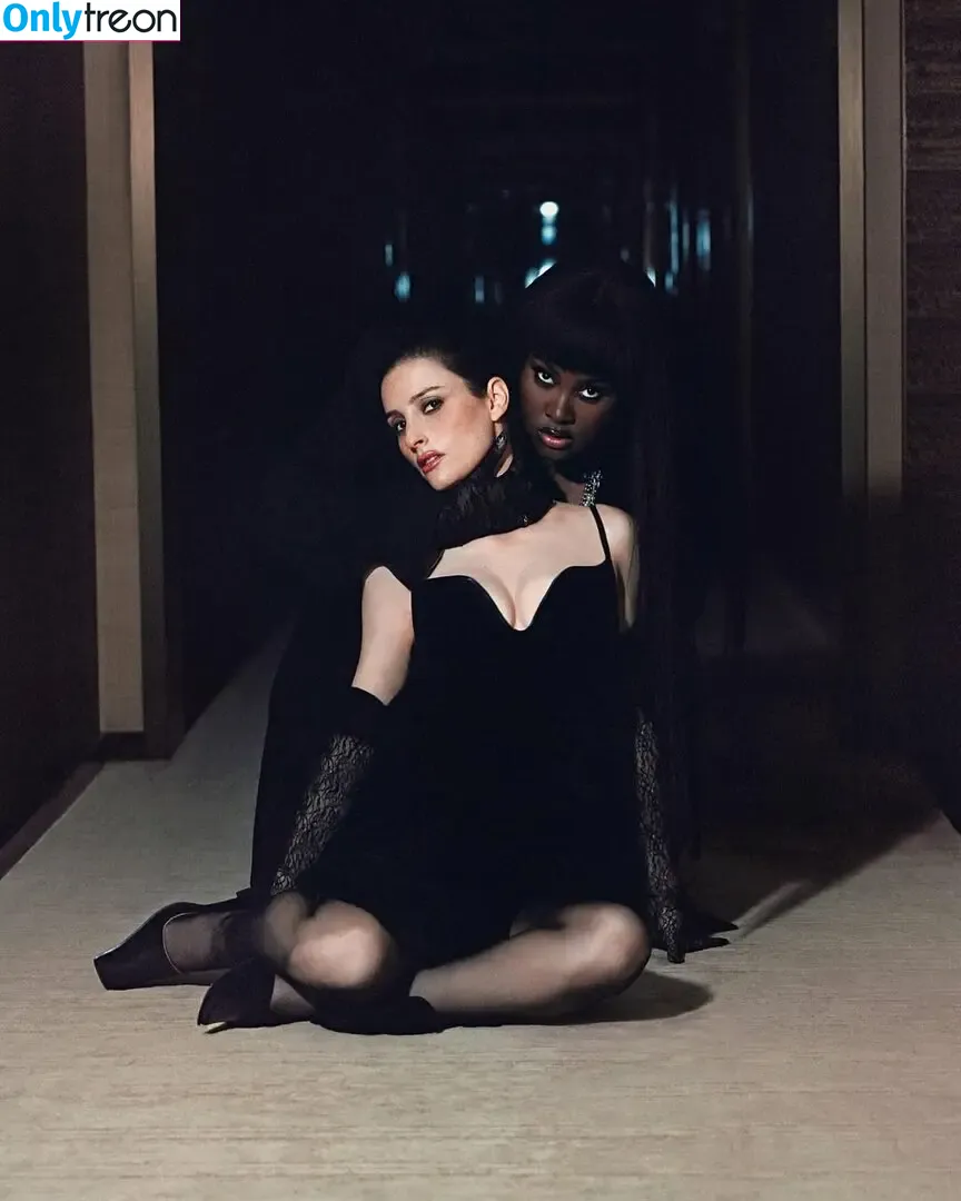 Banks nude photo #0139 (hernameisbanks)