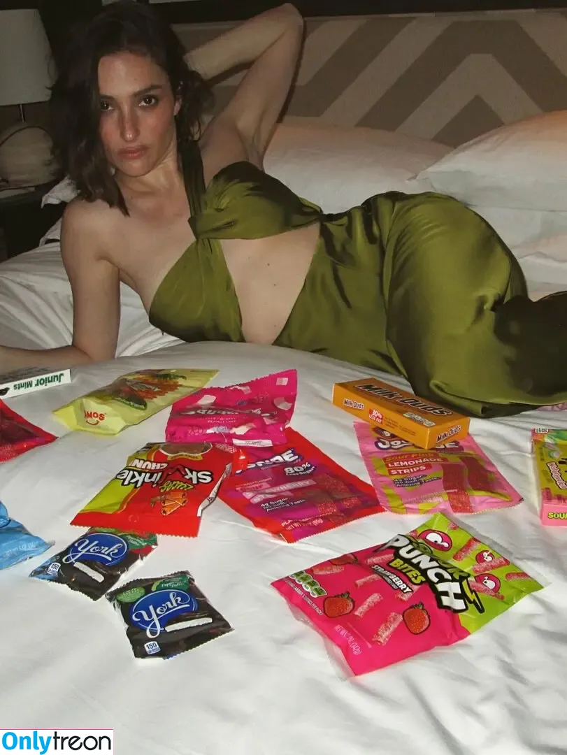Banks nude photo #0168 (hernameisbanks)