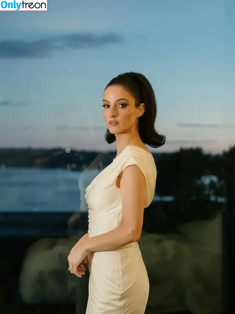 Banks nude photo #0184 (hernameisbanks)