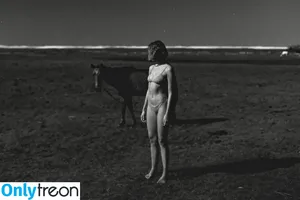 Bárbara Moraes / barbaramoraees / barbiealeeee nude photo #0010