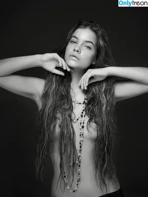Barbara Palvin / realbarbarapalvin nude photo #0643