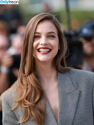 Barbara Palvin / realbarbarapalvin nude photo #0726