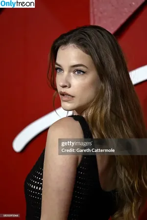Barbara Palvin / realbarbarapalvin nude photo #0747