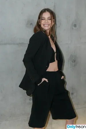 Barbara Palvin / realbarbarapalvin nude photo #0823