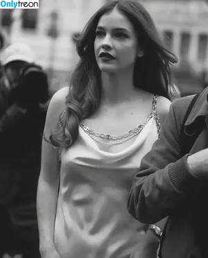 Barbara Palvin / realbarbarapalvin nude photo #0842