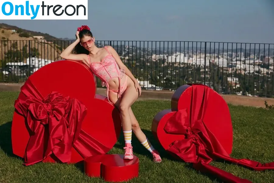 Barbara Palvin nude photo #0777 (realbarbarapalvin)