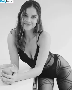 Barbara Palvin / realbarbarapalvin nude photo #1252