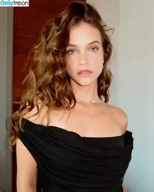 Barbara Palvin / realbarbarapalvin nude photo #1268