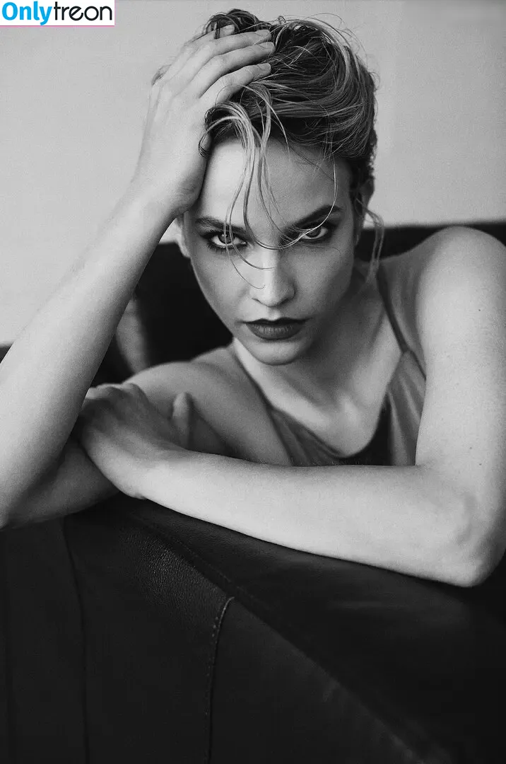 Barbara Palvin nude photo #1210 (realbarbarapalvin)