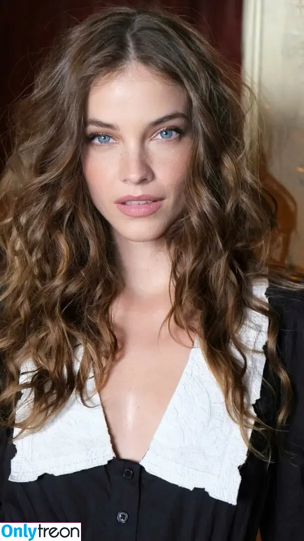 Barbara Palvin nude photo #1257 (realbarbarapalvin)