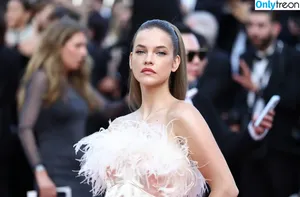 Barbara Palvin / realbarbarapalvin nude photo #2246