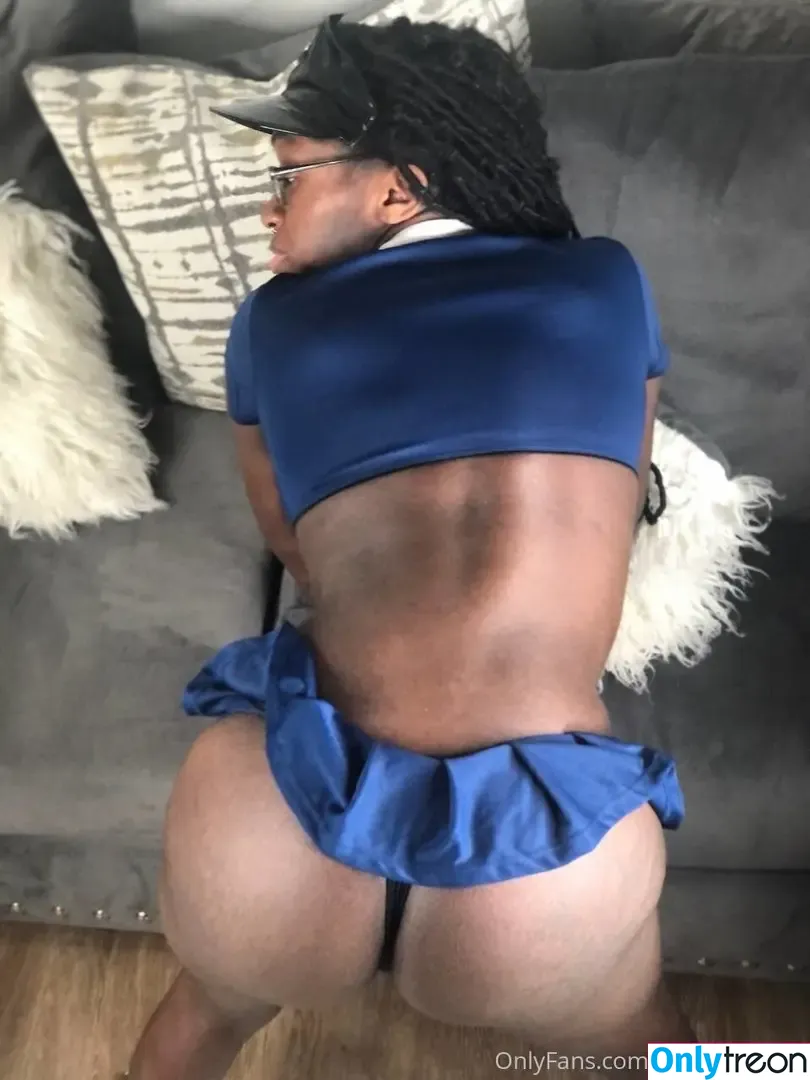barbiebugatti nude photo #0068 (Barbie Bugatti / barbiebugatti1 / barbiebugatti__)