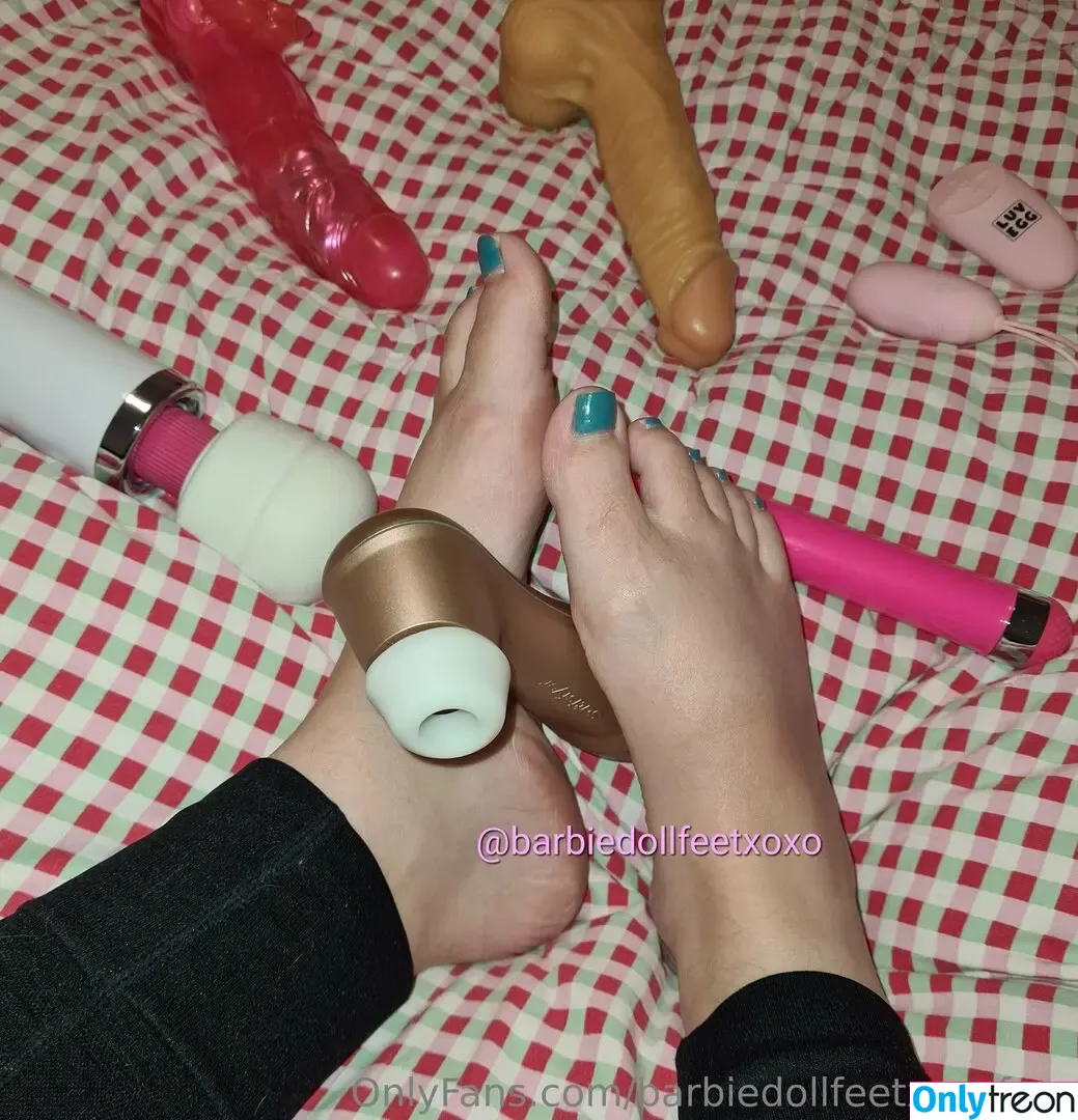 barbiedollfeetxoxofree nude photo #0118 (xblackdoll)