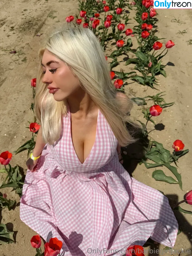 Barbiegirljackie nude photo #0125 (Barbiegirljackie)