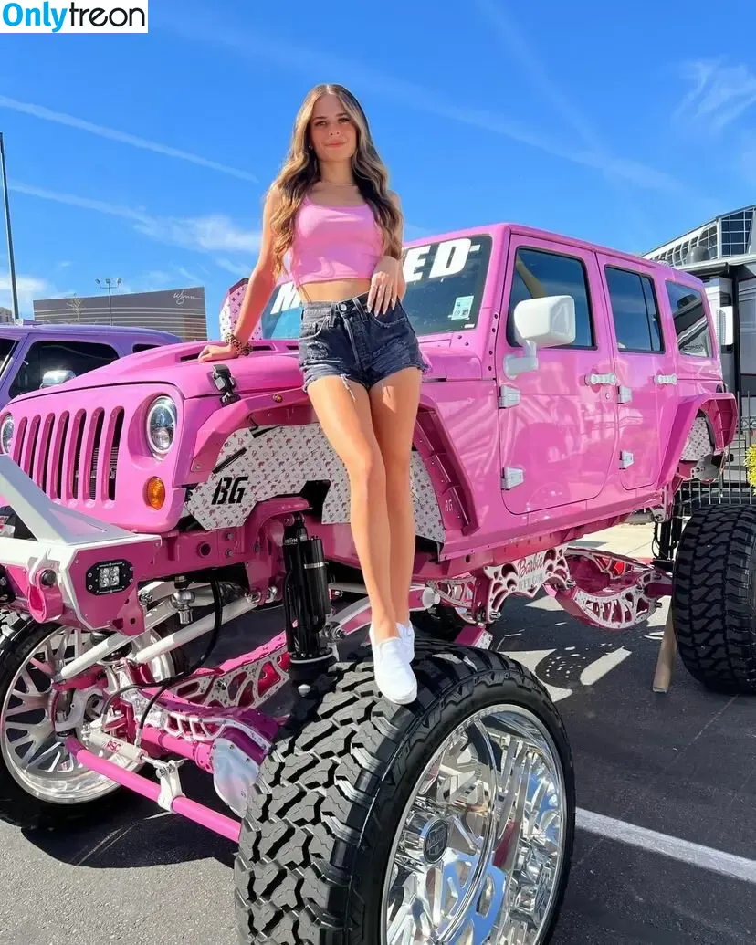 Barbiejeepgirl nude photo #0016 (barbiejeepgirl2.0 / barbiejeepgirll)