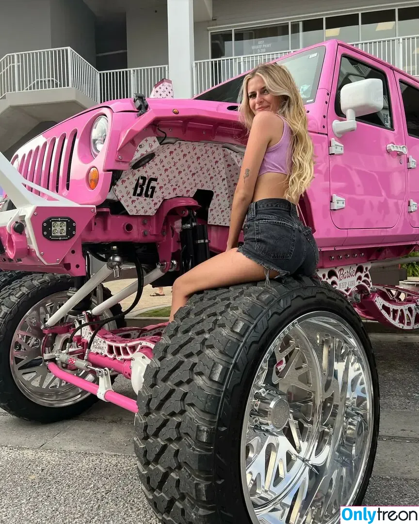 Barbiejeepgirl nude photo #0030 (barbiejeepgirl2.0 / barbiejeepgirll)