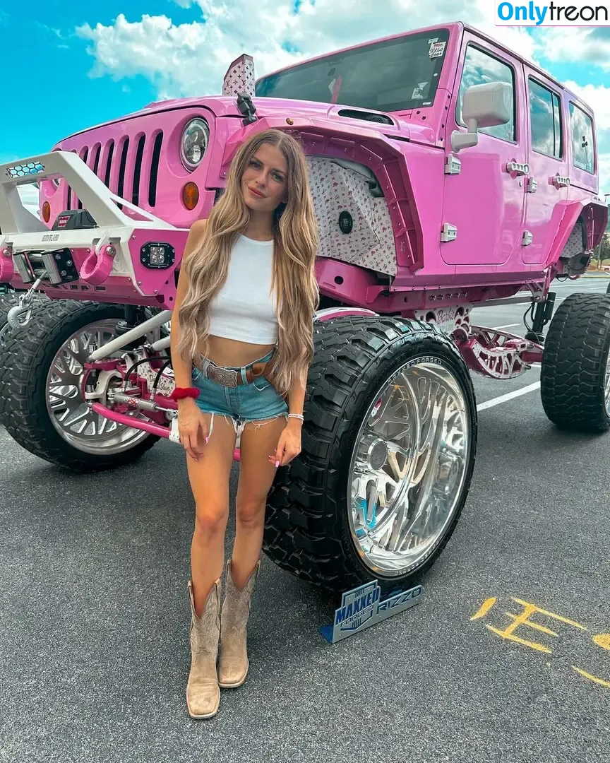 Barbiejeepgirl nude photo #0045 (barbiejeepgirl2.0 / barbiejeepgirll)