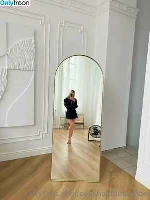 barbielittledemon / barbie nude photo #0007