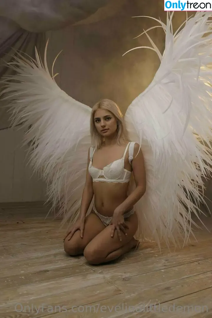 barbielittledemon nude photo #0002 (barbie)