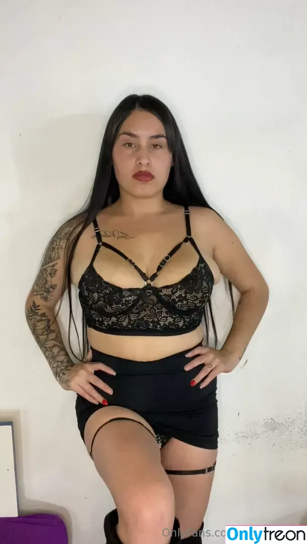 barbiexxx1 nude photo #0005 (barbiee1_)