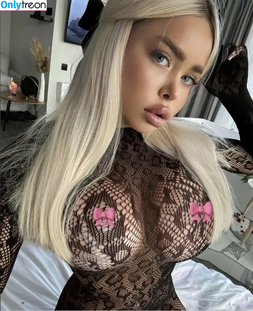 Barbikkkkkk.k nude photo #0021 (barbie_oh_barbie)