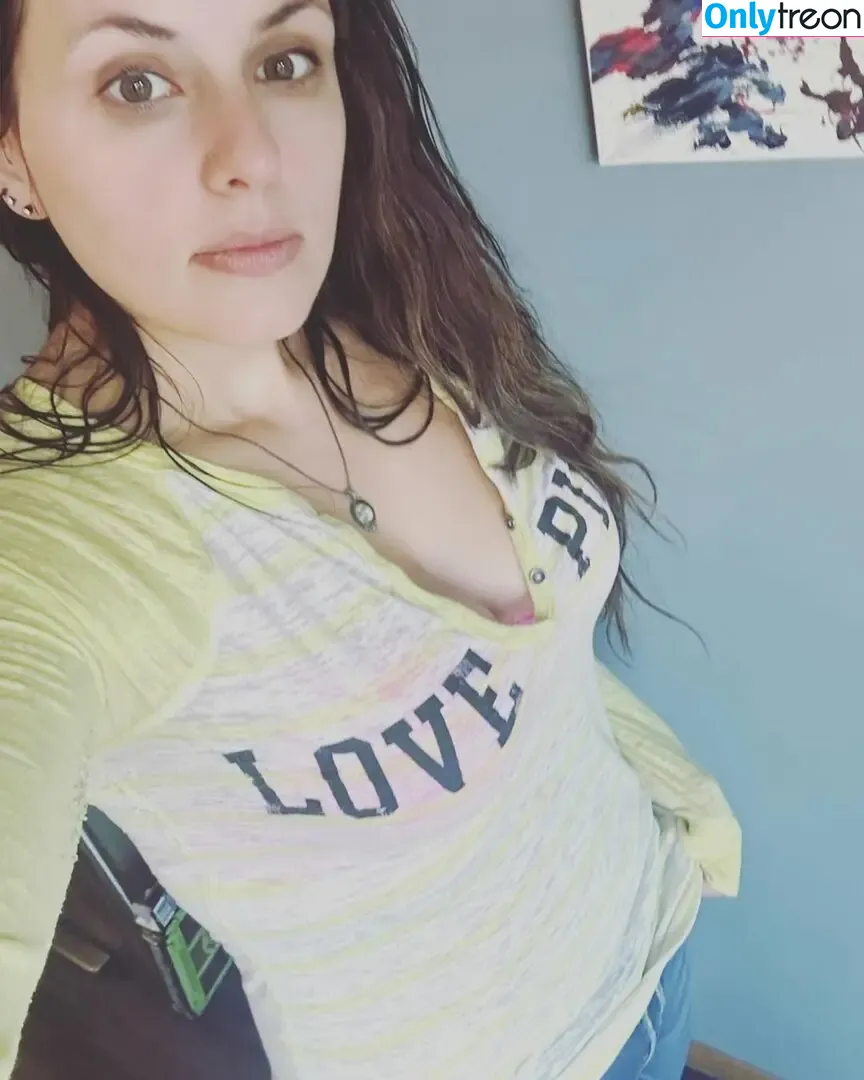 Barefootmamamn nude photo #0273 (Barefootmamamn)
