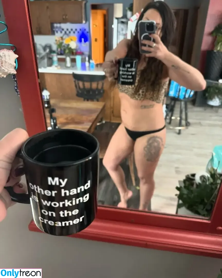 Barefootmamamn nude photo #0289 (Barefootmamamn)