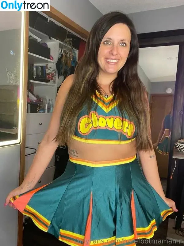 Barefootmamamn nude photo #0323 (Barefootmamamn)