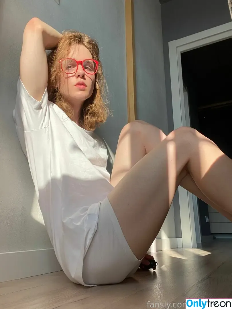 barmales nude photo #0007 (barmaless)