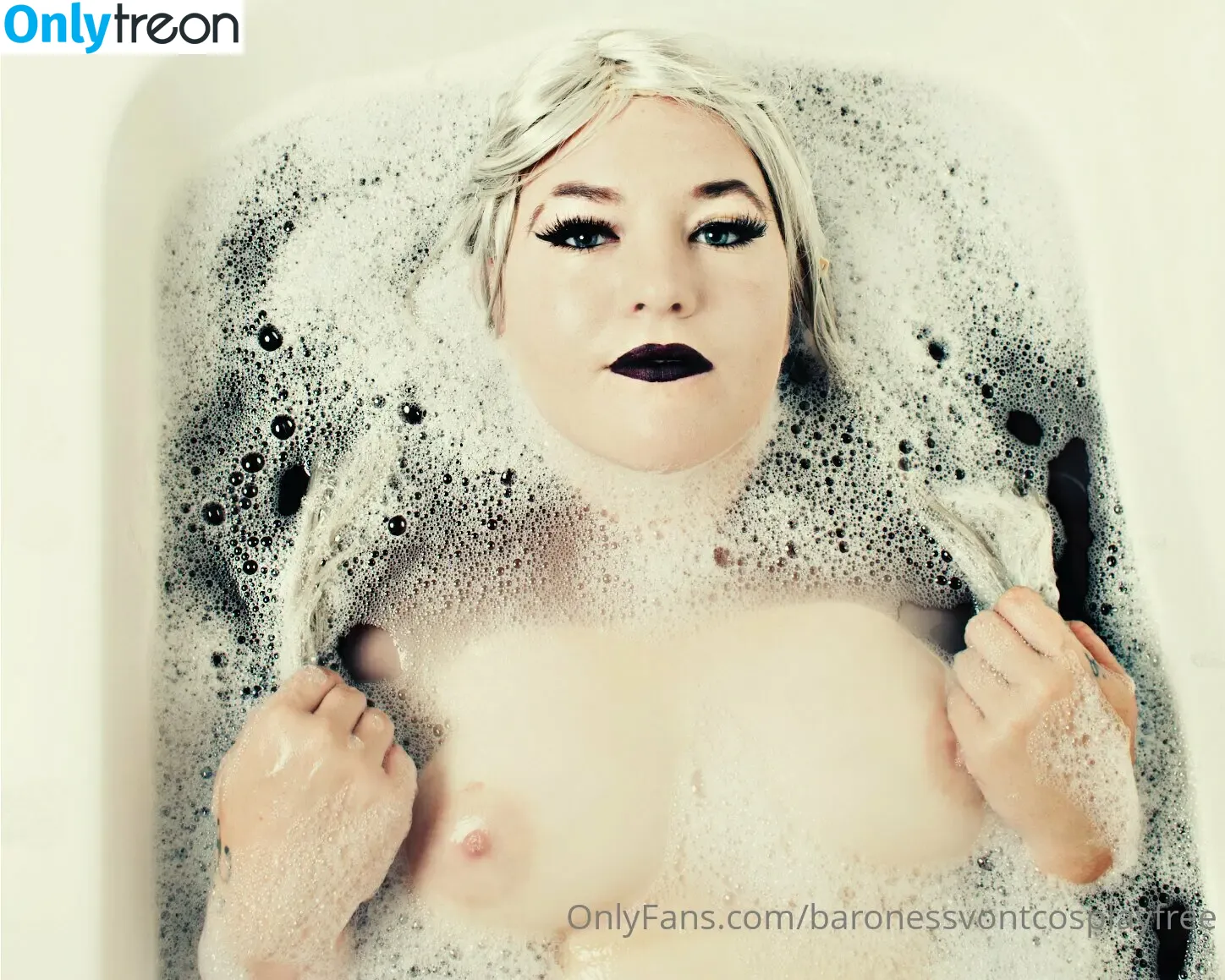 baronessvontcosplayfree nude photo #0407 (baronessvontcosplay)