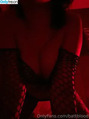  nude photo #0004