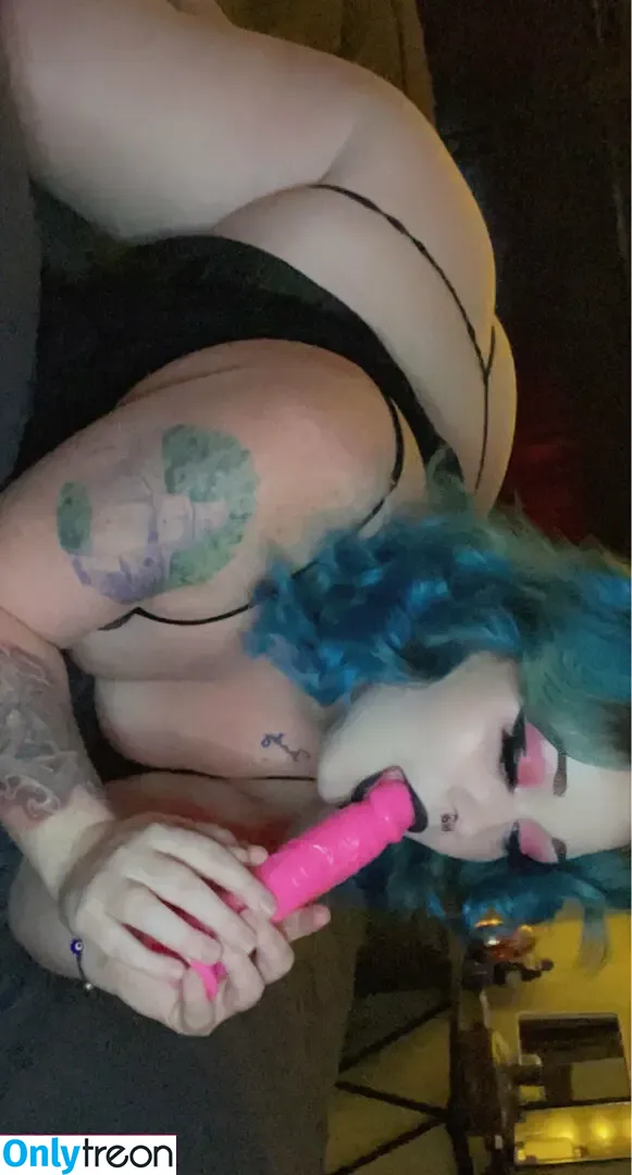 Battyfreaks nude photo #0008 (Battyfreaks)