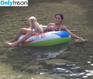 Bayley / Pamela Rose Martinez / bayley.r / itsmebayley nude photo #0004