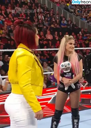 Bayley / Pamela Rose Martinez / bayley.r / itsmebayley nude photo #0131