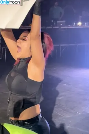 Bayley / Pamela Rose Martinez / bayley.r / itsmebayley nude photo #0219