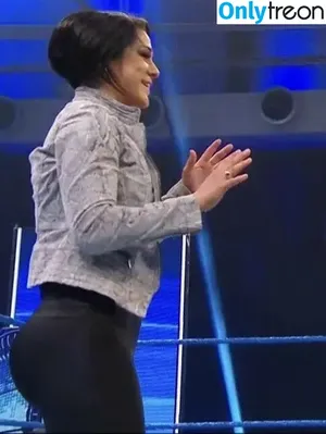 Bayley / Pamela Rose Martinez / bayley.r / itsmebayley nude photo #0471