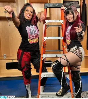Bayley / Pamela Rose Martinez / bayley.r / itsmebayley nude photo #0489