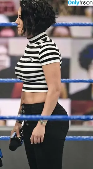 Bayley / Pamela Rose Martinez / bayley.r / itsmebayley nude photo #0526